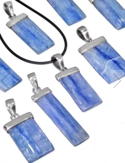 Disthen Kyanit Brasilien blau Edelstein Ketten Anhänger Kristall Silberfassung